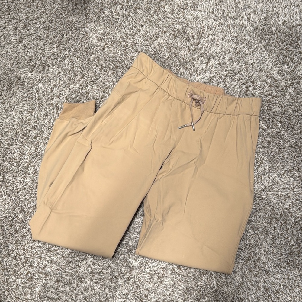 Lululemon joggers